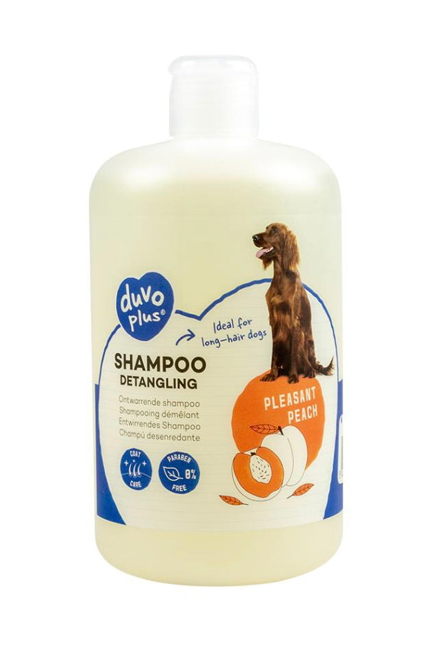 Disentangling dog shampoo with peach