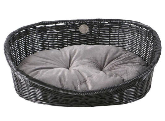 Rustic rattan with cushion